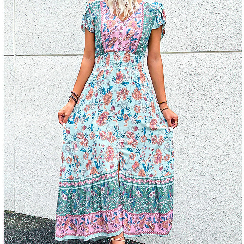 Sommerkjole med blomstermotiver