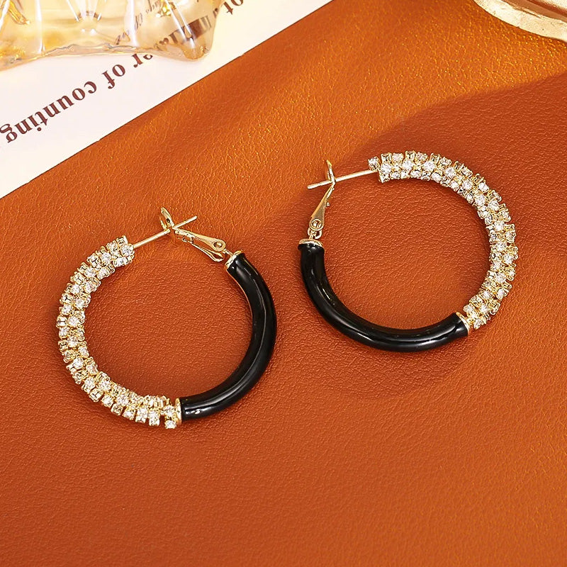Lora | Glitter Hoops
