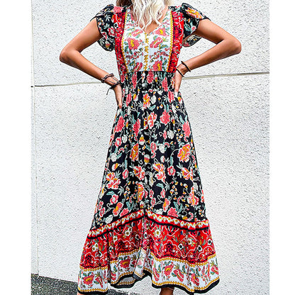 Sommerkjole med blomstermotiver